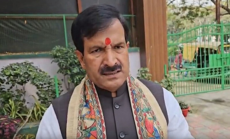 राजद नेता मृत्युंजय तिवारी का भाजपा पर तंज, बंगाल में काम नहीं आएगी झालमुड़ी