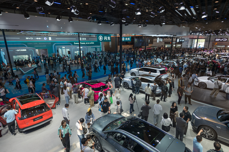 पेइचिंग अंतर्राष्ट्रीय ऑटो शो पर पूरी दुनिया का ध्यान आकर्षित