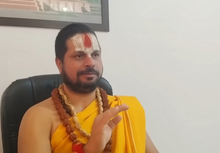 पारिवारिक रिश्तों को बचाने के लिए कम से कम चार बच्चे जरूरी  जगतगुरु स्वामी सतीश चंद्र महाराज