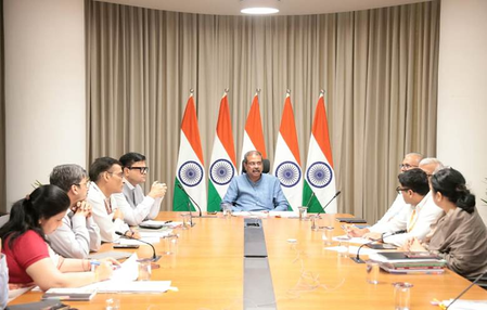 शिक्षा मंत्री ने की समीक्षा, छात्रों तक एनसीईआरटी की किताबें पहुंचाने पर फोकस