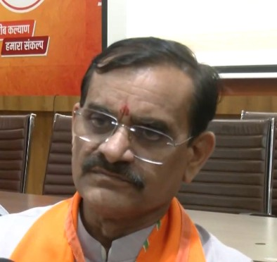 बंगाल में प्रचंड बहुमत के साथ भाजपा सरकार बनेगी वीडी शर्मा