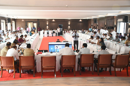 महाराष्ट्र सरकार ने एआई नीति को दी मंजूरी, 1.5 लाख नौकरियों का लक्ष्य