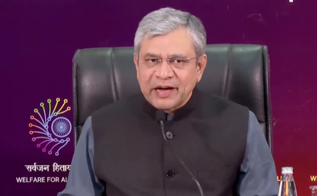 रेल मंत्री अश्विनी वैष्णव 30 अप्रैल को विस्तारित श्रीनगर-कटरा वंदे भारत एक्सप्रेस को दिखाएंगे हरी झंडी