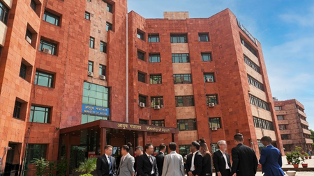 राष्ट्रीय आयुर्वेद विद्यापीठ में मीडिया सलाहकार समेत कई पदों पर भर्ती, 8 मई तक करें आवेदन