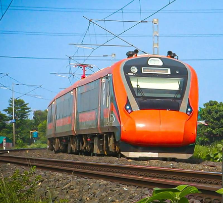 गुजरात वंदे भारत ट्रेनों में 73 लाख से अधिक यात्रियों ने किया सफर, 722 करोड़ रुपए से ज्यादा का राजस्व