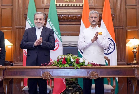 ईरान के विदेश मंत्री अराघची ने एस जयशंकर से की बात, हालात पर हुई चर्चा