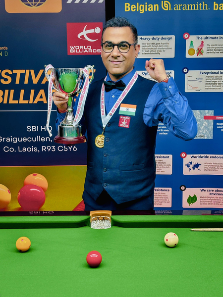 एकाग्रता और दृढ़ संकल्प का बेहतरीन उदाहरण, खेल मंत्री मांडविया ने वर्ल्ड बिलियर्ड्स चैंपियन सौरव कोठारी को सराहा