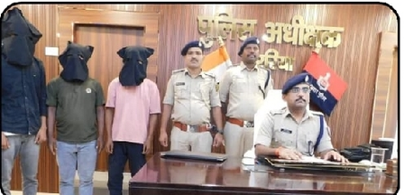 बिहार में कार से स्मैक बरामद, पश्चिम बंगाल के चार तस्कर गिरफ्तार