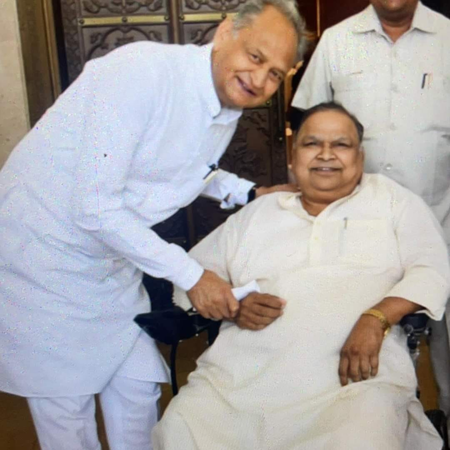 राजस्थान पूर्व कांग्रेस विधायक बाबूलाल बैरवा का निधन, अशोक गहलोत ने जताया शोक