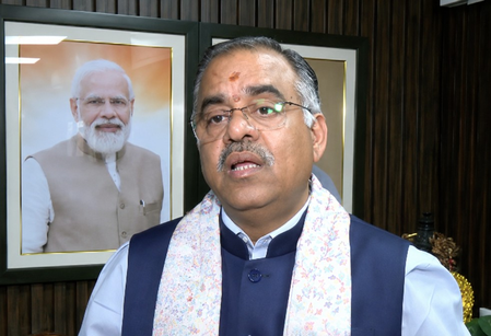 ममता बनर्जी के इस्तीफा नहीं देने पर भाजपा का हमला, तरुण चुघ ने दी सलाह- लोकतंत्र में जनता का निर्णय सर्वोपरि