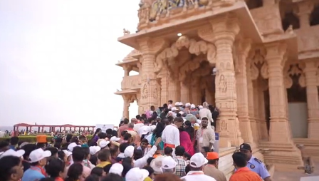 सोमनाथ मंदिर में अमृत पर्व पर उमड़ा आस्था का सैलाब, मध्य प्रदेश से पहुंचे 1100 भक्त