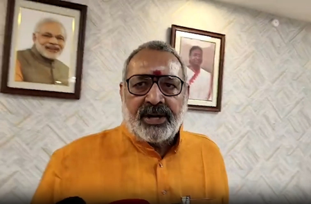 निशांत कुमार के बचाव में उतरे भाजपा के बड़े नेता, गिरिराज सिंह बोले- तेजस्वी क्या ही परिवारवाद के आरोप लगाएंगे