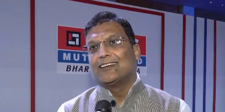 अब छोटे शहरों और गांवों से आ रहा एसआईपी का बड़ा हिस्सा, तेजी से बढ़ रही निवेशकों की संख्या नवनीत मुनोट