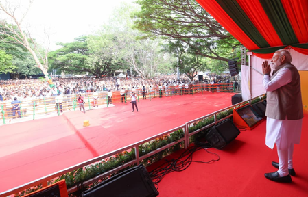 Congress failed due to arrogance, backstabbed DMK: PM Modi