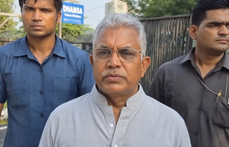 सीएम सुवेंदु ने पहले दिन लिया बीएसएफ को जमीन देने का फैसला, ममता सरकार ने लगाई थी रोक दिलीप घोष