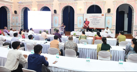 उत्तर प्रदेश राज्यपाल आनंदीबेन पटेल ने भातखंडे विश्वविद्यालय में दिया रोजगारपरक पाठ्यक्रम शुरू करने के निर्देश