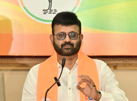 झारखंड भाजपा ने सीएम सोरेन के विदेश दौरों पर श्वेत पत्र जारी करने की मांग, निवेश के दावों पर उठाए सवाल झारखंड भाजपा ने सीएम सोरेन के विदेश दौरों पर श्वेत पत्र जारी करने की मांग, निवेश के दावों पर उठाए सवाल