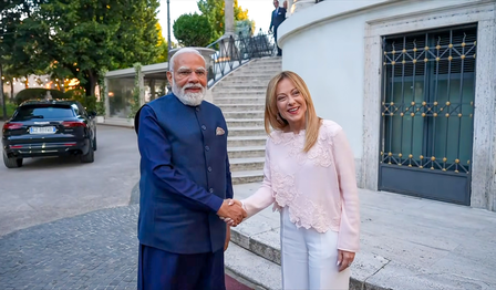 पीएम मोदी की बधाई पर मेलोनी ने कहा थैंक्यू, बताया- भारत-इटली संबंध पहले से ज्यादा मजबूत पीएम मोदी की बधाई पर मेलोनी ने कहा थैंक्यू, बताया- भारत-इटली संबंध पहले से ज्यादा मजबूत