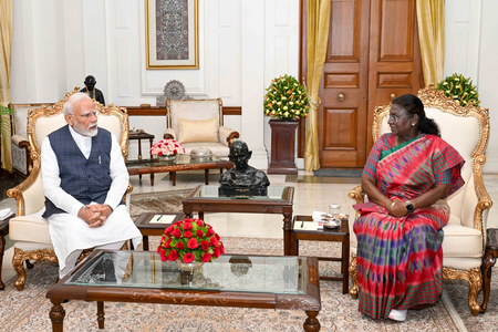 कर्नाटक में बड़ा हादसा राष्ट्रपति-उपराष्ट्रपति और पीएम मोदी ने जताया दुख, मुआवजे का किया ऐलान