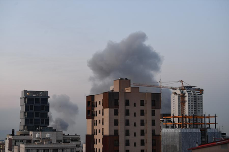 US military launches fresh strikes against Iran US military launches fresh strikes against Iran