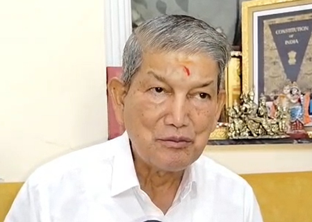 चारधाम यात्रा की व्यवस्था गड़बड़, सरकार बिना नीति के करती है काम हरीश रावत चारधाम यात्रा की व्यवस्था गड़बड़, सरकार बिना नीति के करती है काम हरीश रावत