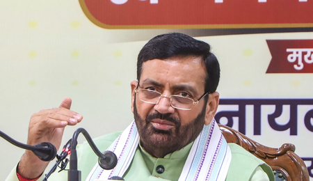 सीएम सैनी का भगवंत मान पर तंज, बोले- मजाक से सिनेमा हॉल चला सकते हैं, सरकार नहीं सीएम सैनी का भगवंत मान पर तंज, बोले- मजाक से सिनेमा हॉल चला सकते हैं, सरकार नहीं