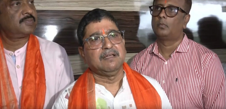 पश्चिम बंगाल की शराब नीति पर उठे सवाल, कारोबारियों और भाजपा नेताओं ने अनियमितताओं के लगाए आरोप पश्चिम बंगाल की शराब नीति पर उठे सवाल, कारोबारियों और भाजपा नेताओं ने अनियमितताओं के लगाए आरोप