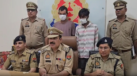 नोएडा में वाहन चोरी गिरोह के दो शातिर आरोपी गिरफ्तार, 12 मोटरसाइकिल बरामद नोएडा में वाहन चोरी गिरोह के दो शातिर आरोपी गिरफ्तार, 12 मोटरसाइकिल बरामद