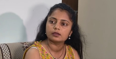 अहमदाबाद विमान हादसे में पति को खोने वाली महिला ने बताया, अभी तक कोई जानकारी नहीं दी गई अहमदाबाद विमान हादसे में पति को खोने वाली महिला ने बताया, अभी तक कोई जानकारी नहीं दी गई
