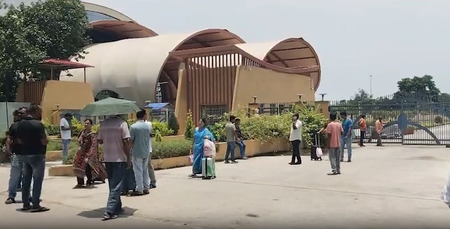 अवैध बांग्लादेशियों को वापस भेजने के खिलाफ सीमा पर प्रदर्शन की योजना बना रहा जमात, हाईअलर्ट जारी अवैध बांग्लादेशियों को वापस भेजने के खिलाफ सीमा पर प्रदर्शन की योजना बना रहा जमात, हाईअलर्ट जारी