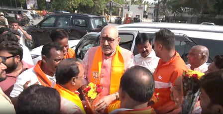 गिरिराज सिंह बोले- कांग्रेस को आत्मचिंतन की जरूरत, जनता को हंसाने वाले बयान न दे गिरिराज सिंह बोले- कांग्रेस को आत्मचिंतन की जरूरत, जनता को हंसाने वाले बयान न दे