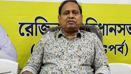 हारने के बाद से टीएमसी में बनी हुई है भगदड़ की स्थिति हुमायूं कबीर हारने के बाद से टीएमसी में बनी हुई है भगदड़ की स्थिति हुमायूं कबीर