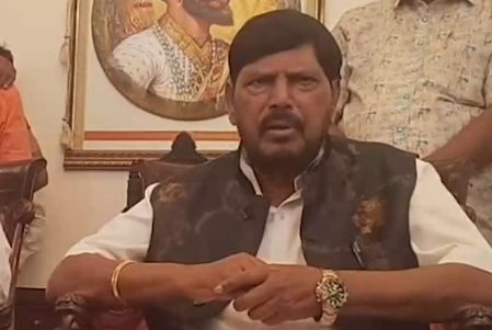 सरकार ने समाज के शोषित, वंचित और गरीब वर्गों के उत्थान के लिए ऐतिहासिक कदम उठाए रामदास आठवले सरकार ने समाज के शोषित, वंचित और गरीब वर्गों के उत्थान के लिए ऐतिहासिक कदम उठाए रामदास आठवले