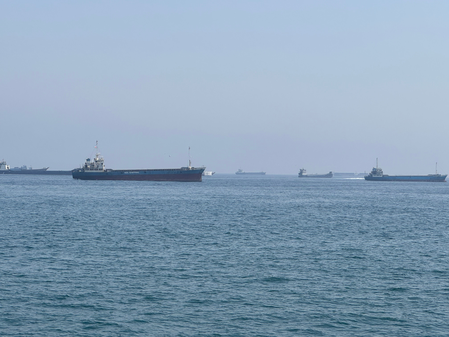 Audio recording shows IRGC warning vessels against transiting Strait of Hormuz Audio recording shows IRGC warning vessels against transiting Strait of Hormuz