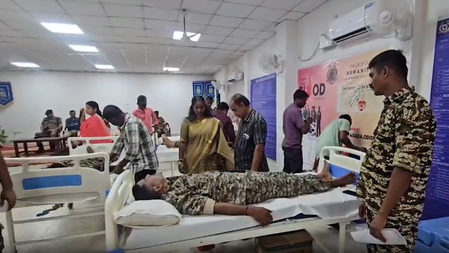रायगडा में रक्त की कमी को दूर करने के लिए आगे आई सीआरपीएफ रायगडा में रक्त की कमी को दूर करने के लिए आगे आई सीआरपीएफ