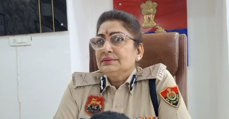 झज्जर में एसटीएफ और बदमाश के बीच मुठभेड़, विजय सैनी हत्याकांड का आरोपी इंद्रपाल ढेर झज्जर में एसटीएफ और बदमाश के बीच मुठभेड़, विजय सैनी हत्याकांड का आरोपी इंद्रपाल ढेर