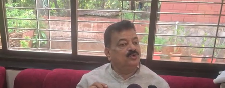 दलबदल विरोधी कानून को पूरी तरह से कमजोर कर दिया गया है शिवसेना (यूबीटी) नेता भास्कर जाधव दलबदल विरोधी कानून को पूरी तरह से कमजोर कर दिया गया है शिवसेना (यूबीटी) नेता भास्कर जाधव
