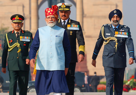पीएम मोदी ने बताया, पिछले 12 वर्षों में कैसे मजबूत हुआ भारत का रक्षा तंत्र, स्वदेशी तकनीक को मिला बड़ा बढ़ावा पीएम मोदी ने बताया, पिछले 12 वर्षों में कैसे मजबूत हुआ भारत का रक्षा तंत्र, स्वदेशी तकनीक को मिला बड़ा बढ़ावा