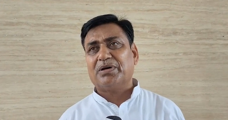 राहुल गांधी तूफान हैं और युवाओं के मुद्दे उठाने से उन्हें कोई रोक नहीं सकता गोविंद सिंह डोटासरा राहुल गांधी तूफान हैं और युवाओं के मुद्दे उठाने से उन्हें कोई रोक नहीं सकता गोविंद सिंह डोटासरा