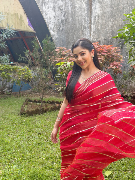 Ahead of Father’s Day, Niharika Chouksey shares how her father adds up to her silent strength Ahead of Father’s Day, Niharika Chouksey shares how her father adds up to her silent strength
