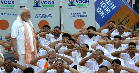 12वें अंतरराष्ट्रीय योग दिवस पर पश्चिम बंगाल में महाआयोजन, भाजपा नेताओं ने कहा- पीएम मोदी ने योग को वैश्विक पहचान दिलाई