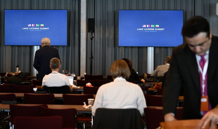 US-Iran talks in Switzerland stretch into night as progress reported on nuclear, Hormuz, Lebanon issues US-Iran talks in Switzerland stretch into night as progress reported on nuclear, Hormuz, Lebanon issues