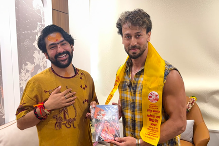 Tiger Shroff praises Bageshwar Sarkar's social initiatives during a special meet Tiger Shroff praises Bageshwar Sarkar's social initiatives during a special meet