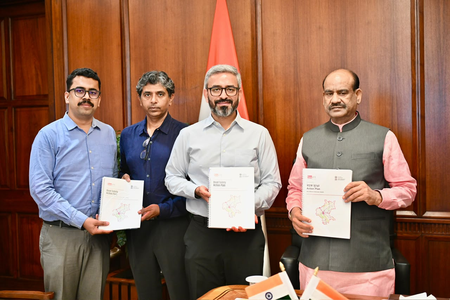 सड़क दुर्घटनाओं में युवाओं की मृत्यु चिंताजनक ओम बिरला सड़क दुर्घटनाओं में युवाओं की मृत्यु चिंताजनक ओम बिरला