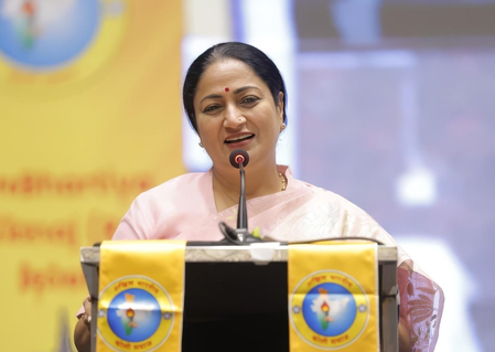 दिल्ली की झुग्गी बस्तियों के विकास पर 441 करोड़ रुपए खर्च करेगी सरकार रेखा गुप्ता