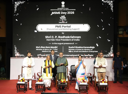 प्रौद्योगिकी और कृत्रिम बुद्धिमत्ता को खतरे नहीं, अवसर के रूप में अपनाना चाहिए उपराष्ट्रपति राधाकृष्णन