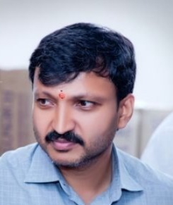 शिवसेना में शामिल होने के बाद बोले ओमराजे निंबालकर, मंत्री पद नहीं, जनता की सेवा प्राथमिकता