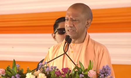 रामभक्तों पर गोली चलाने वाले आज आस्था की दुहाई दे रहे, रामपुर में सीएम योगी का सपा-कांग्रेस पर वार