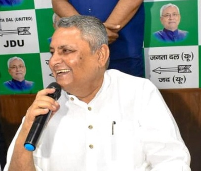 बाढ़ और सूखे दोनों से निपटने को तैयार बिहार विजय चौधरी