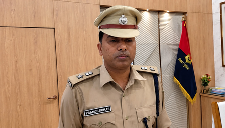 डिजिटल इंडिया पुलिसिंग के लिए सकारात्मक पहल, एआई से आसान हो रहा काम एसएसपी प्रमोद कुमार यादव डिजिटल इंडिया पुलिसिंग के लिए सकारात्मक पहल, एआई से आसान हो रहा काम एसएसपी प्रमोद कुमार यादव